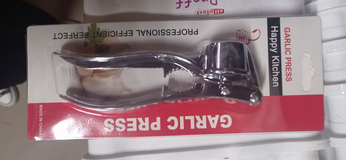 Чеснокодавка на блистере нерж. GARLIC PRESS